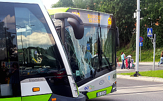 W Olsztynie tramwaj zderzył się z autobusem